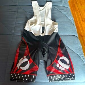 Pearl Izumi Men’s Cycling Bib & Jersey Set